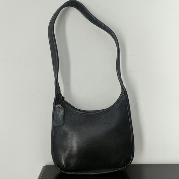 Coach Handbags - Vintage small Coach hobo shoulder bag